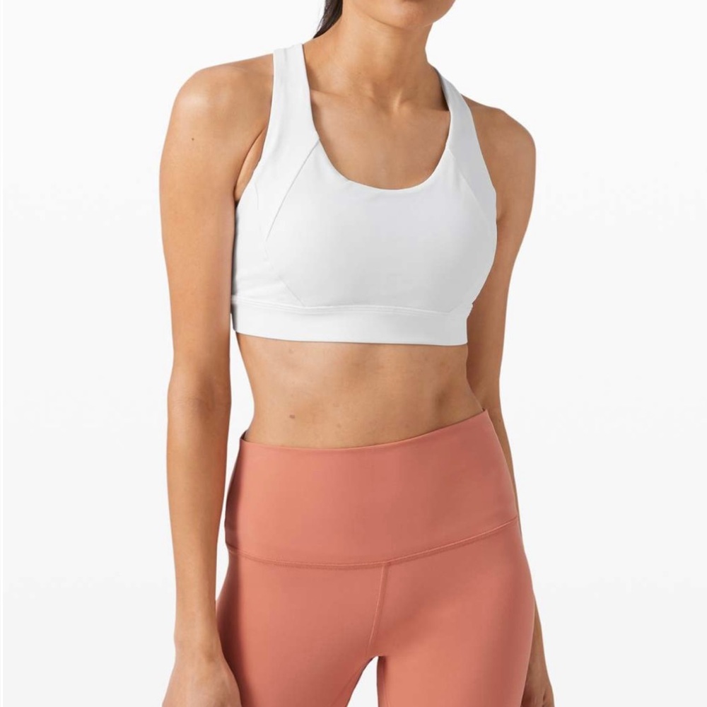 Lululemon Free To Be Elevated Bra *Light Support, DD Cup in White